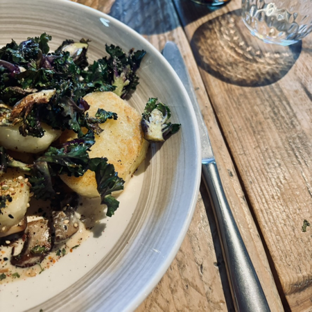 Gebratene Kartoffelknödel im Restaurant Hobenköök