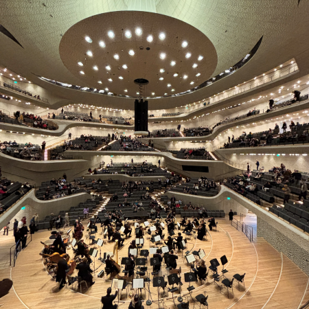 Der große Konzertsaal in der Elphi