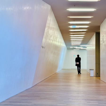 Ein schmaler Gang in der Elphi