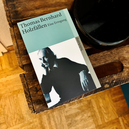 Das Buch "Holzfällen"