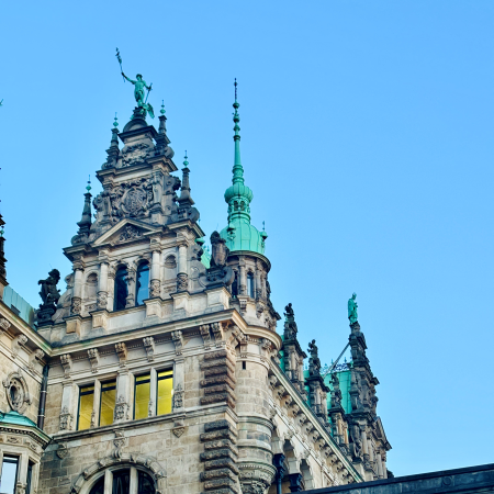 Giebel-Detail am Hamburger Rathaus