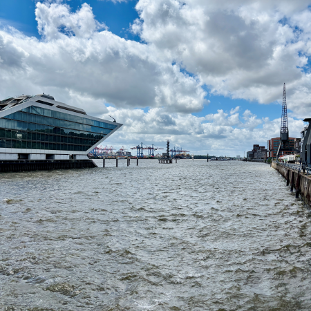 Das Dockland an der Elbe