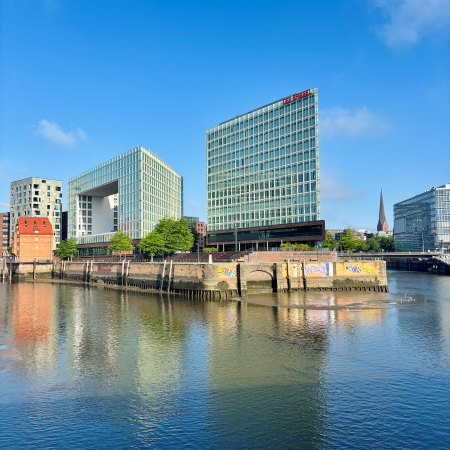 Das Spiegelgebäude an der Enricusspitze