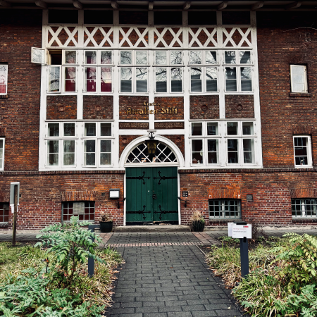 Ein Fachwerkhaus, eine alte Stiftsheim in Sankt Georg