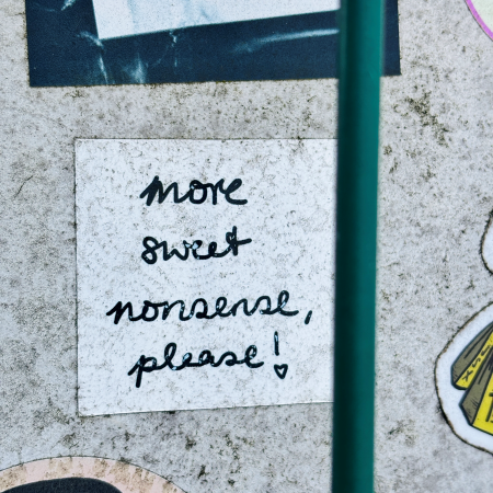 Ein Sticker: More sweet nonsense please