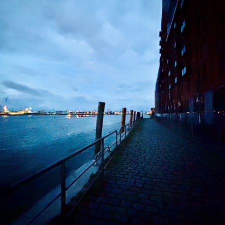 Promenade an der Großen Elbstraße