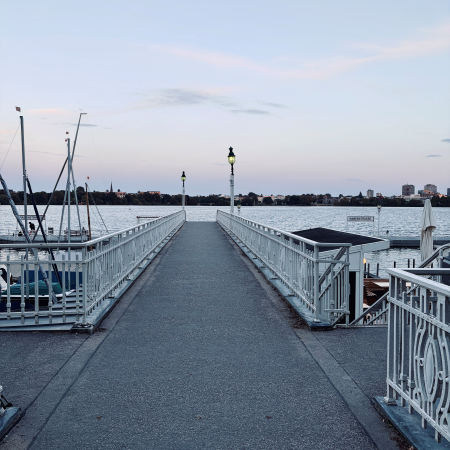 Der Steg an der Rabenstraße