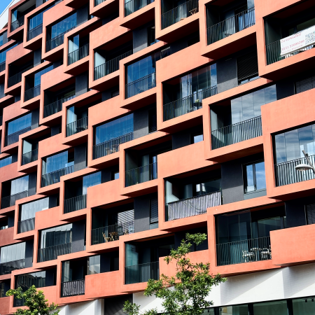 Neubaufassade in der Hafencity