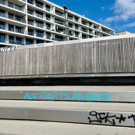 Graffiti: Auf geht's ab geht's