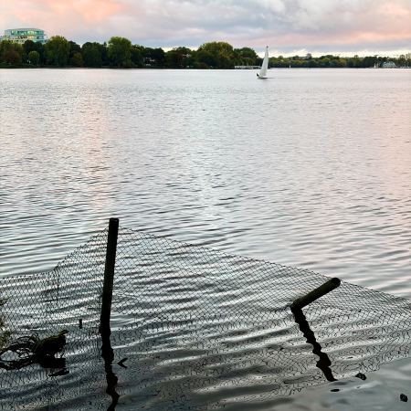 Blick über die abendliche Außenalster