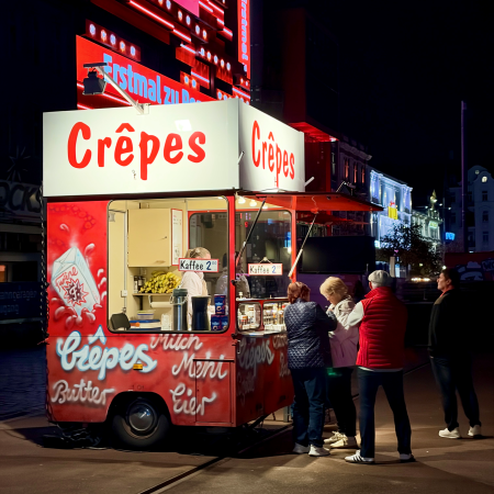 Ein Imbisswagen auf der Reeperbahn